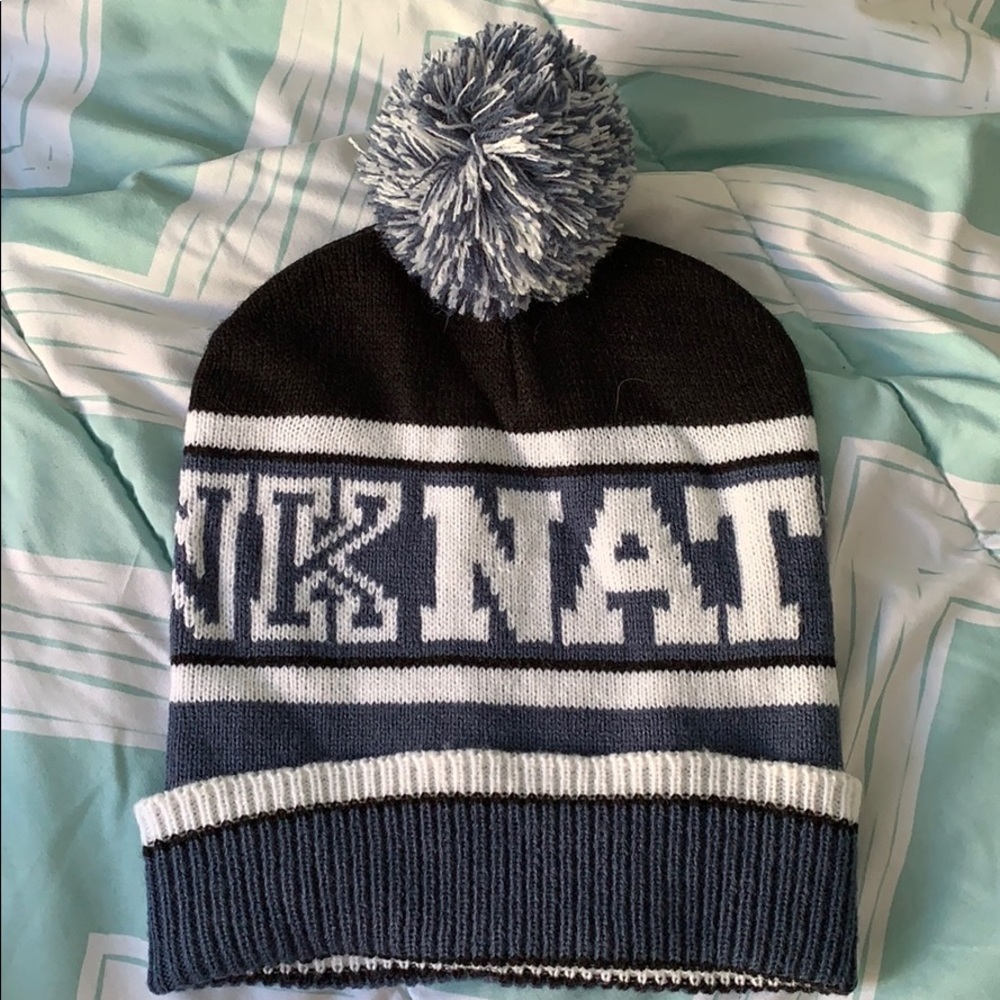 Pink nation beanie like new!